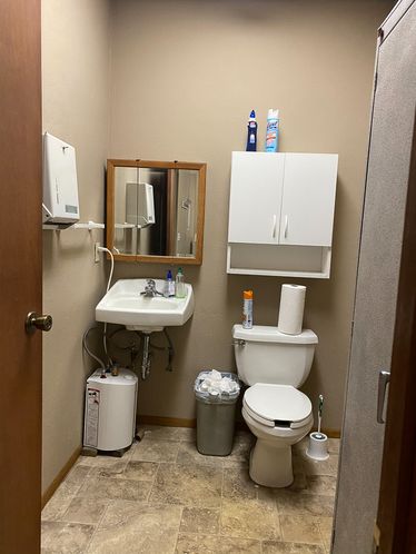 Fairbanks St. Anchorage: 2505 Fairbanks St, Anchorage, AK 99503